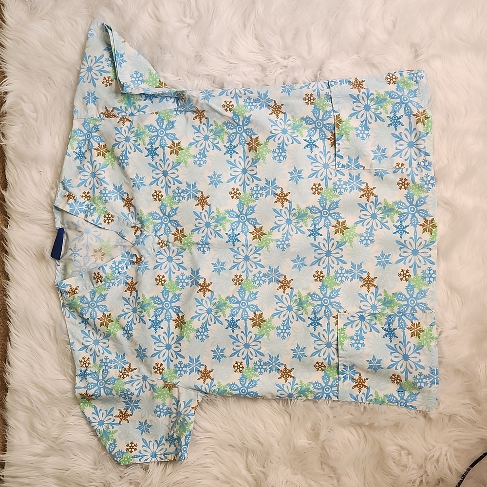 Scrub Top